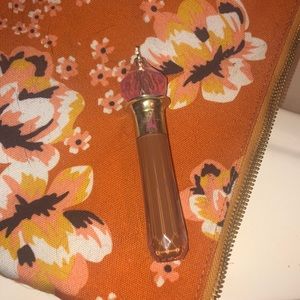 Magic Star by Jeffree Star Concealer C25 .